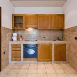 Appartement In Iv *